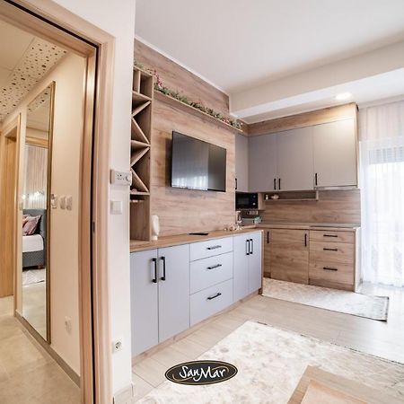 San-Mar Apartments Tuzla Eksteriør bilde