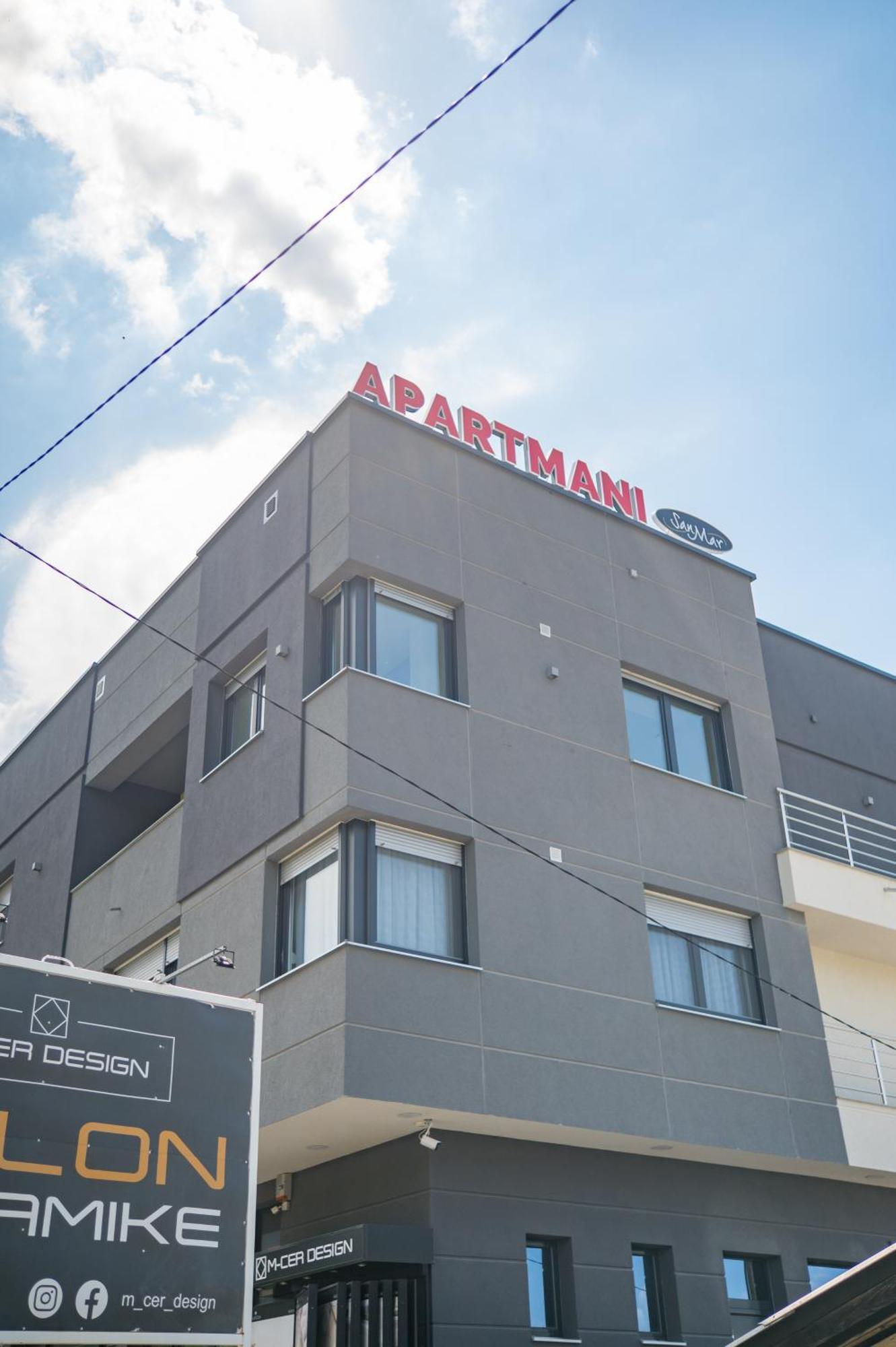 San-Mar Apartments Tuzla Eksteriør bilde