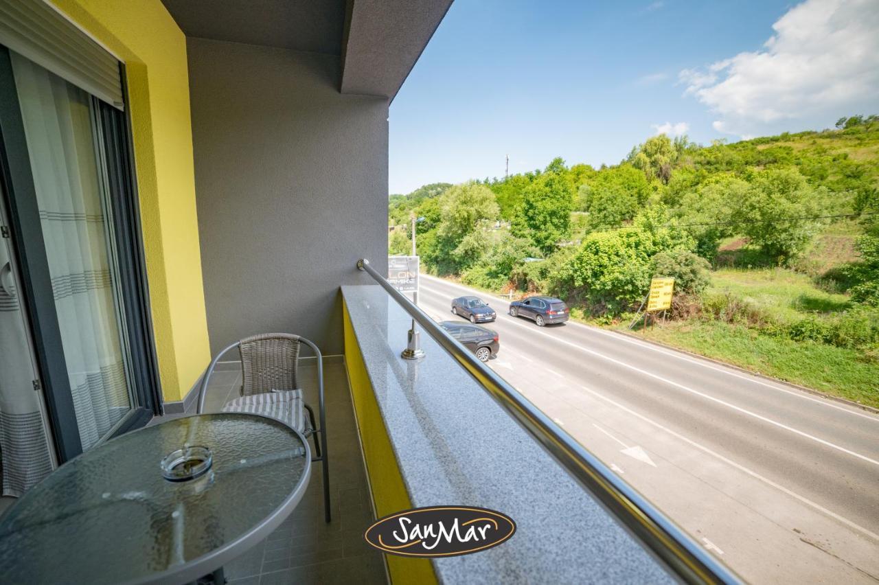 San-Mar Apartments Tuzla Eksteriør bilde
