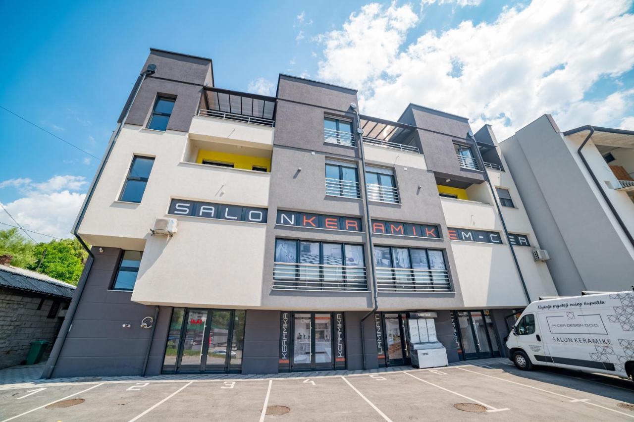 San-Mar Apartments Tuzla Eksteriør bilde