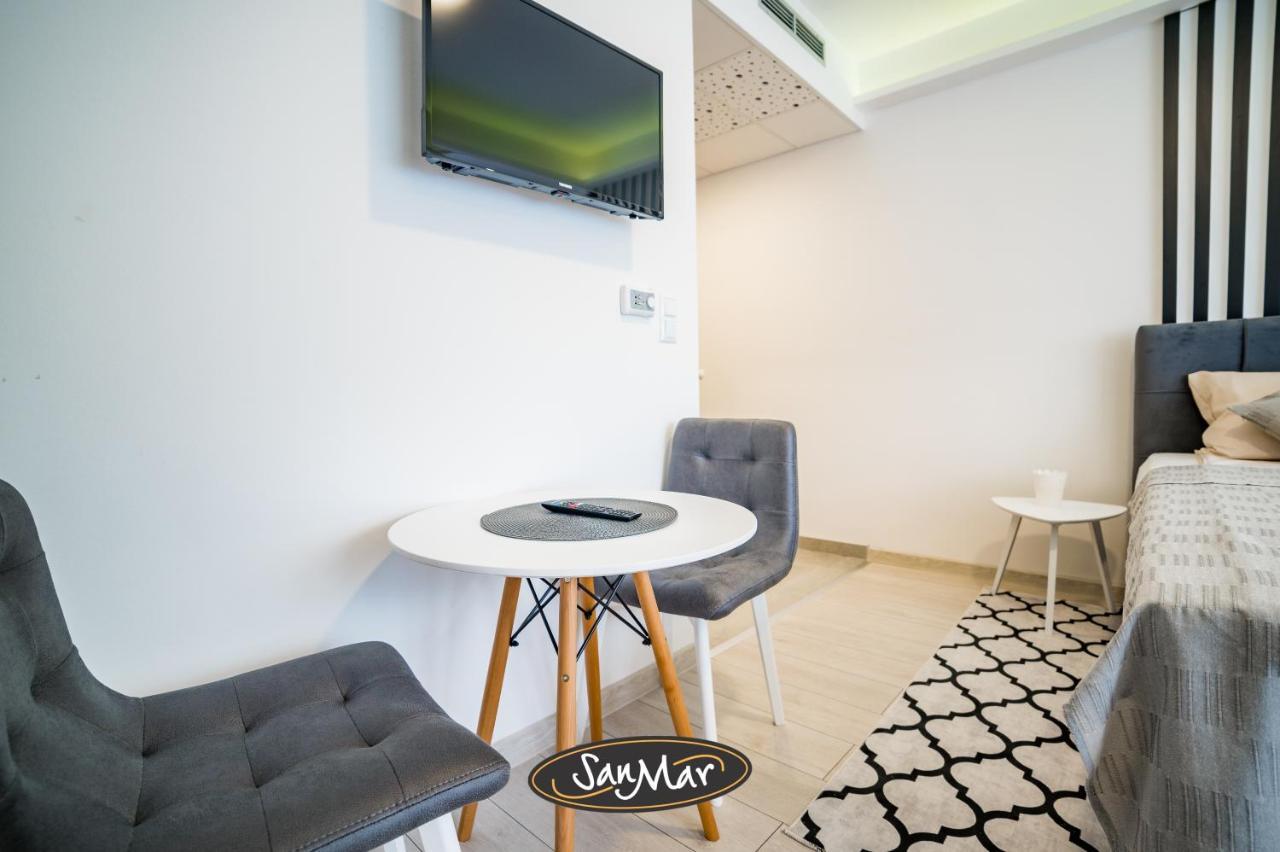 San-Mar Apartments Tuzla Eksteriør bilde