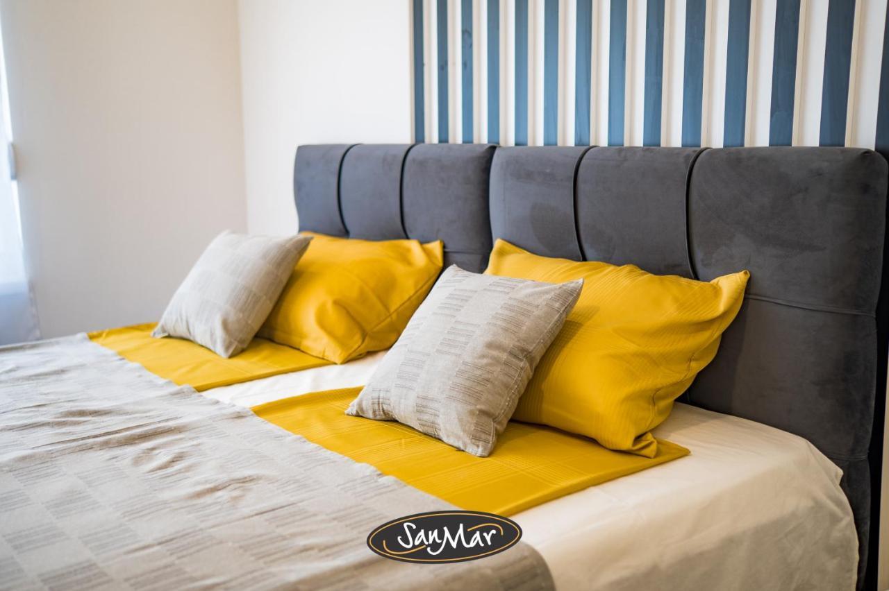 San-Mar Apartments Tuzla Eksteriør bilde