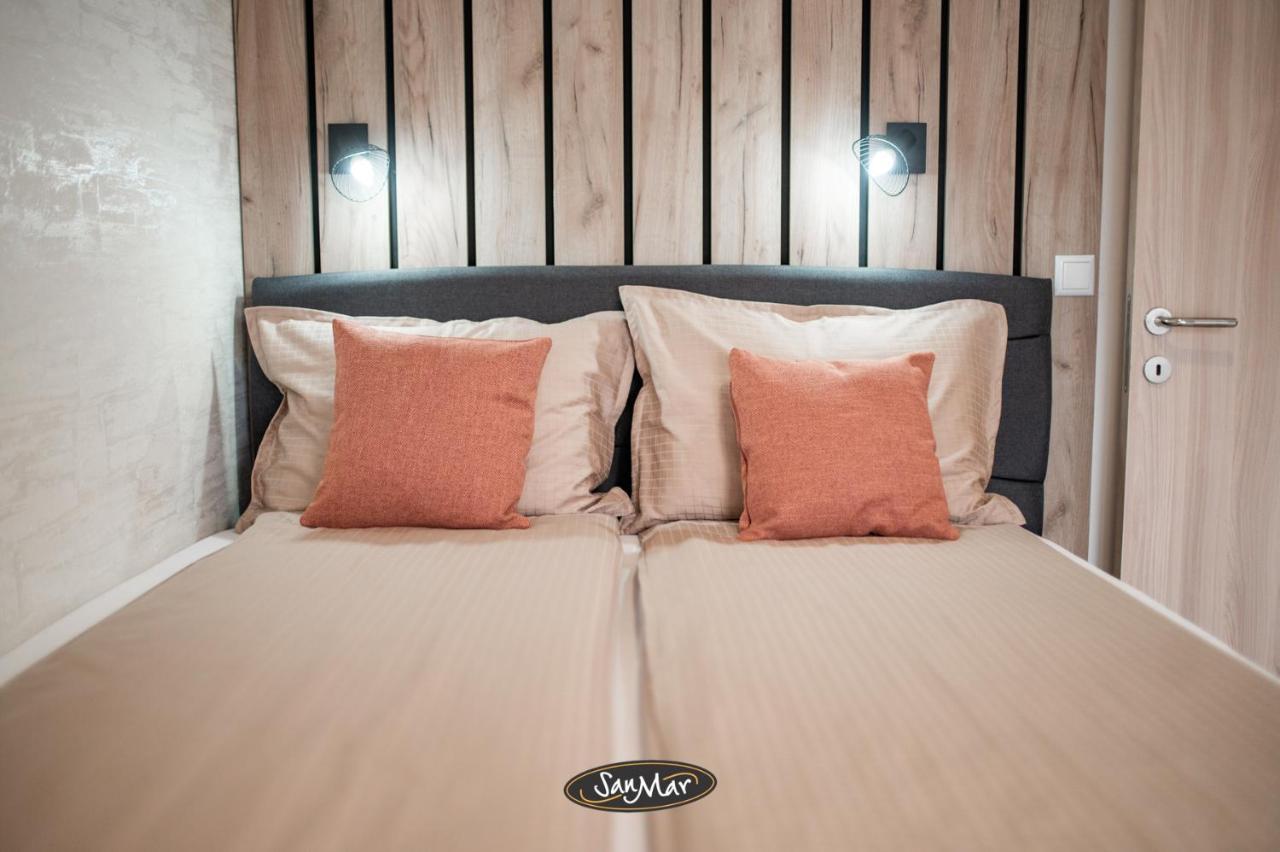 San-Mar Apartments Tuzla Eksteriør bilde